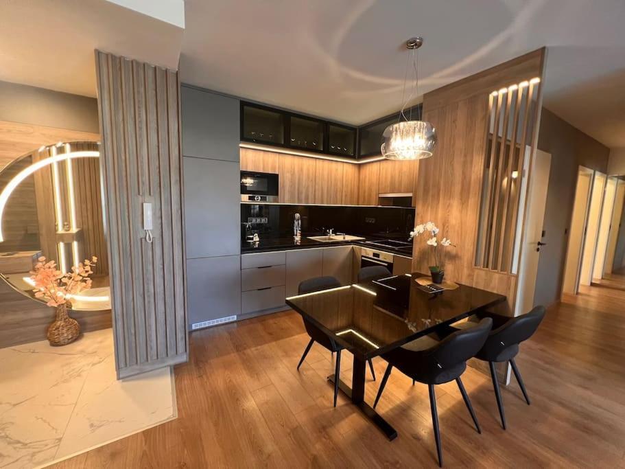 Karzo Lk 601 Apartment *