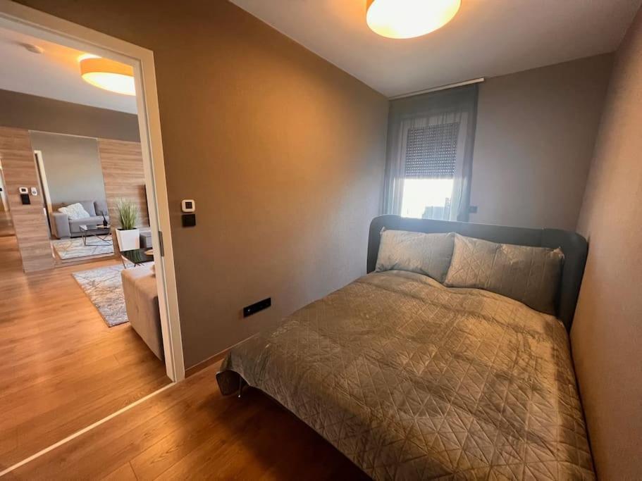 Karzo Lk 601 Apartment *