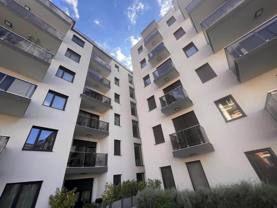 Karzo Lk 601 Apartment *
